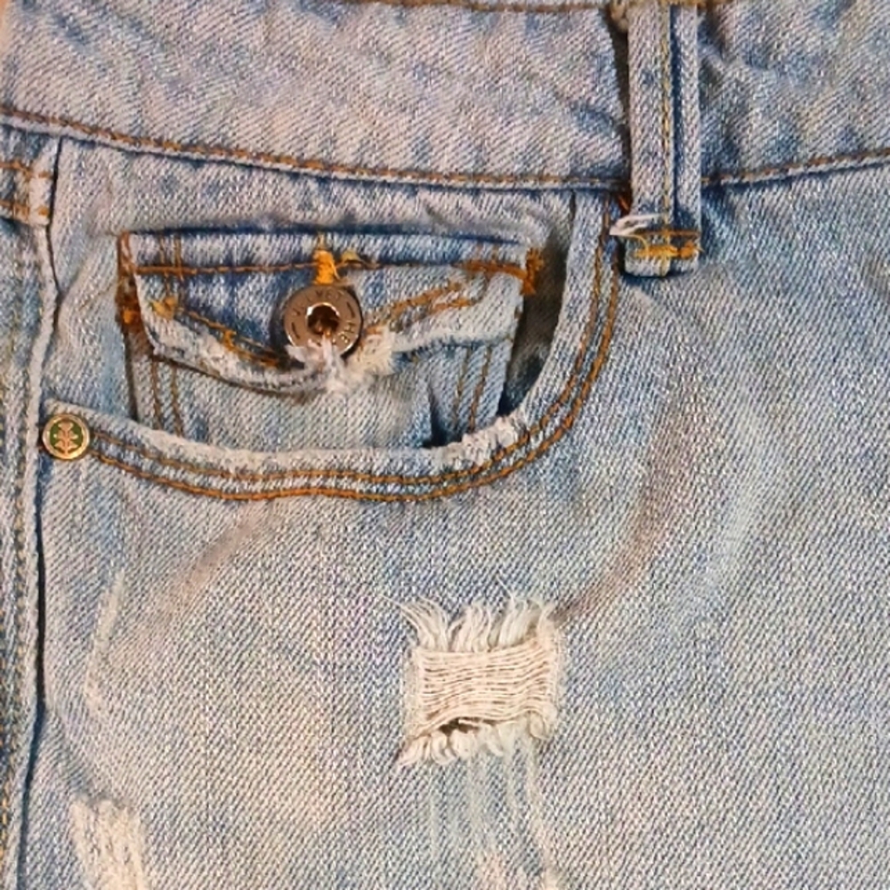 Velvet Heart Light Blue Distressed Jean Shorts Size 30 - Picture 5 of 5
